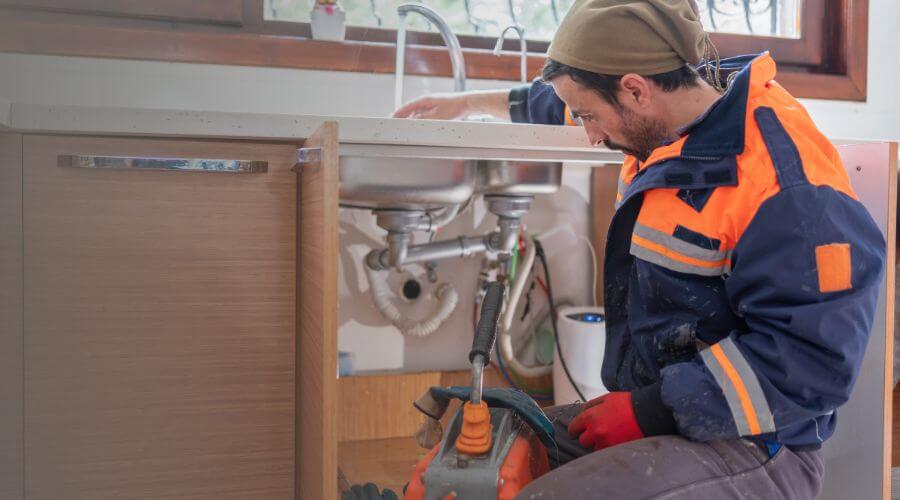 Professional same day plumber in Cayuga, ND